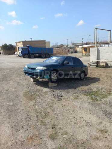 Hyundai Accent 1998, 345,672 km - 1.5 l - Salyan