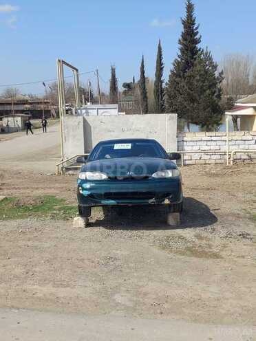 Hyundai Accent 1998, 345,672 km - 1.5 l - Salyan