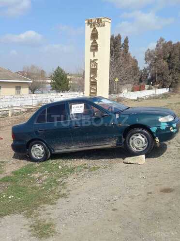 Hyundai Accent 1998, 345,672 km - 1.5 l - Salyan