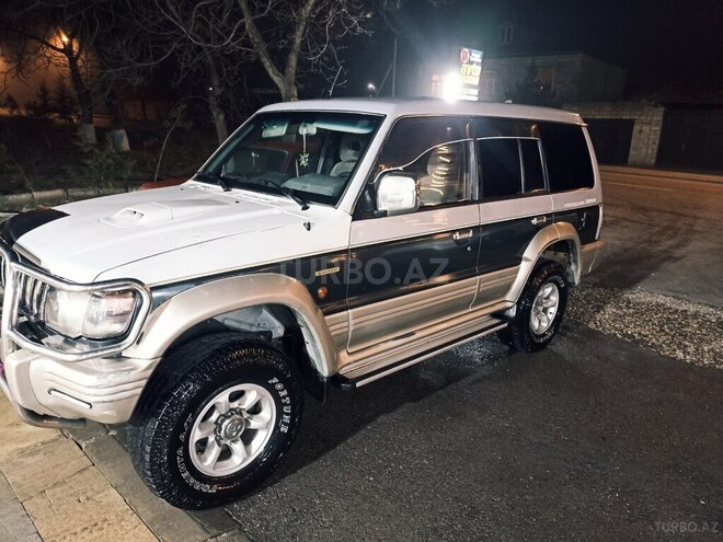 Mitsubishi Pajero 1993, 320,000 km - 2.8 л - Bakı