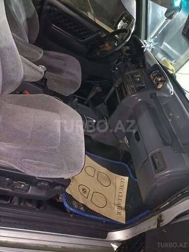Mitsubishi Pajero 1993, 320,000 km - 2.8 л - Bakı