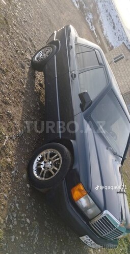 Mercedes 190 1990, 255,000 km - 2.5 l - Ağdam
