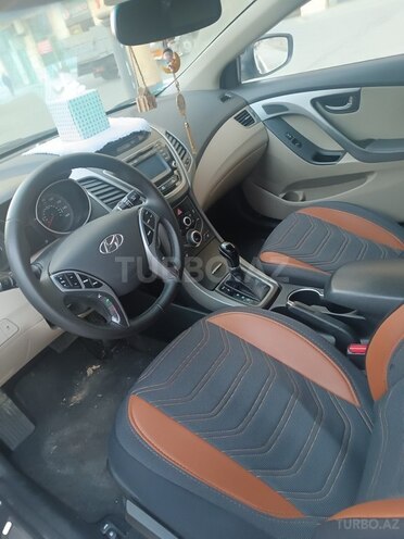 Hyundai Elantra 2015, 189,903 km - 1.8 l - Bakı
