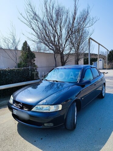 Opel Vectra 1997, 250,000 km - 1.6 l - Sumqayıt