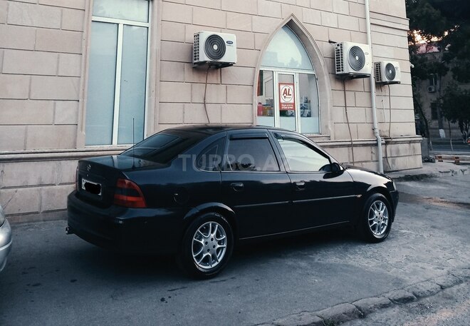 Opel Vectra 1997, 250,000 km - 1.6 l - Sumqayıt