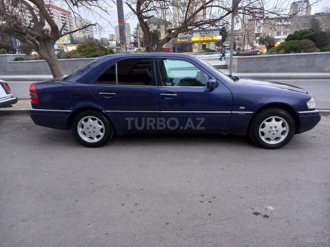 Mercedes C 180 1997, 198,672 km - 1.8 l - Bakı