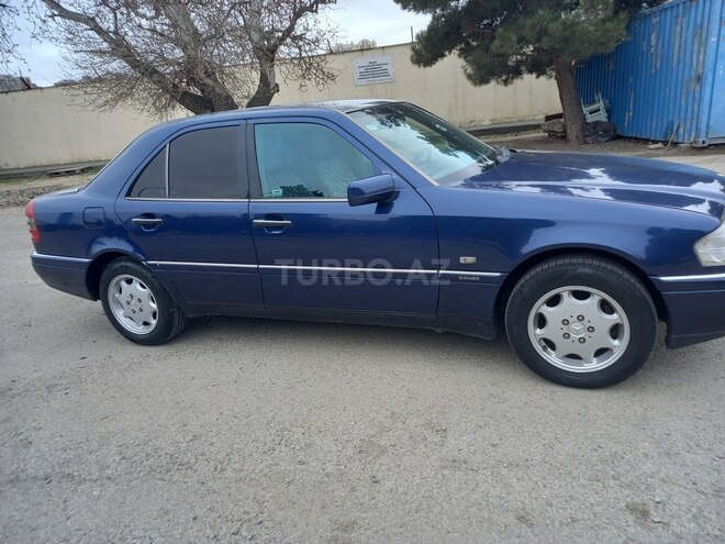 Mercedes C 180 1997, 198,672 km - 1.8 l - Bakı