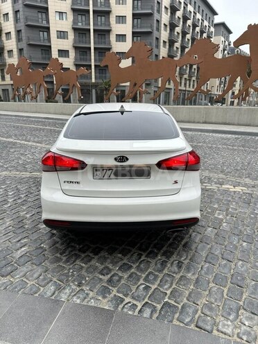 Kia Cerato 2016, 92,162 km - 2.0 l - Bakı
