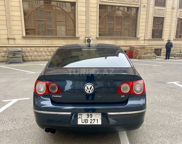 Volkswagen Passat 2005, 233,000 km - 2.0 l - Bakı