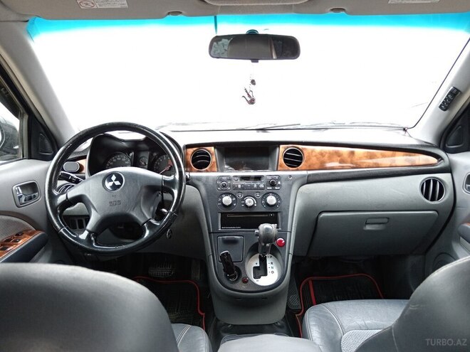 Mitsubishi Airtrek 2001, 348,450 km - 2.4 l - Ağcabədi