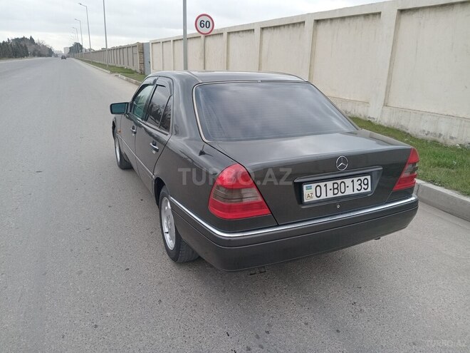 Mercedes C 220 1994, 500,000 km - 2.2 l - Sumqayıt