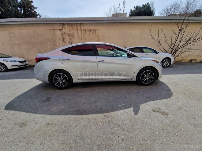 Hyundai Elantra 2015, 189,903 km - 1.8 l - Bakı