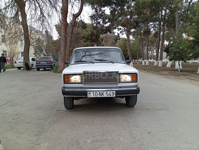 LADA (VAZ) 2107 2004, 28,336 km - 1.6 л - Şirvan