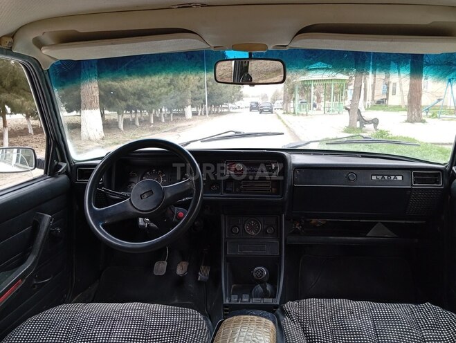 LADA (VAZ) 2107 2004, 28,336 km - 1.6 л - Şirvan