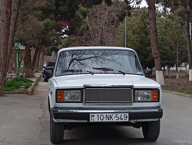 LADA (VAZ) 2107 2004, 28,336 km - 1.6 л - Şirvan