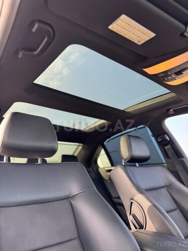 Mercedes E 200 2012, 199,900 km - 1.8 l - Sumqayıt