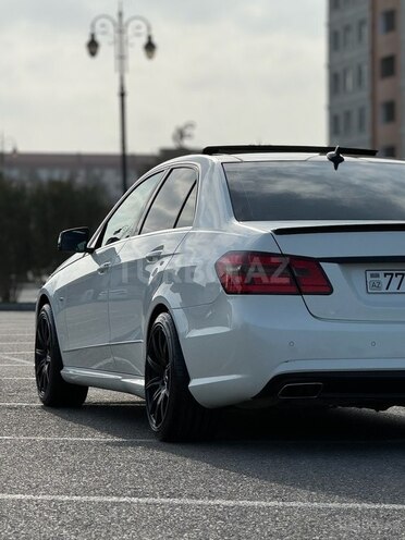 Mercedes E 200 2012, 199,900 km - 1.8 l - Sumqayıt