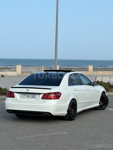 Mercedes E 200 2012, 199,900 km - 1.8 l - Sumqayıt