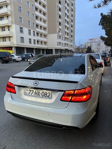 Mercedes E 200 2012, 199,900 km - 1.8 l - Sumqayıt