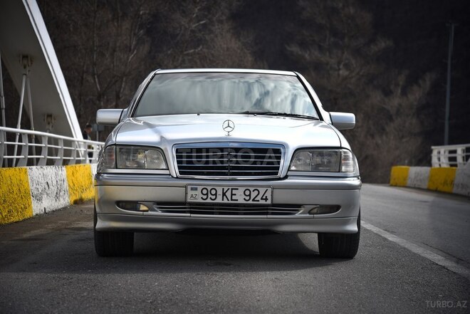 Mercedes C 240 1998, 376,000 km - 2.4 л - Şəki