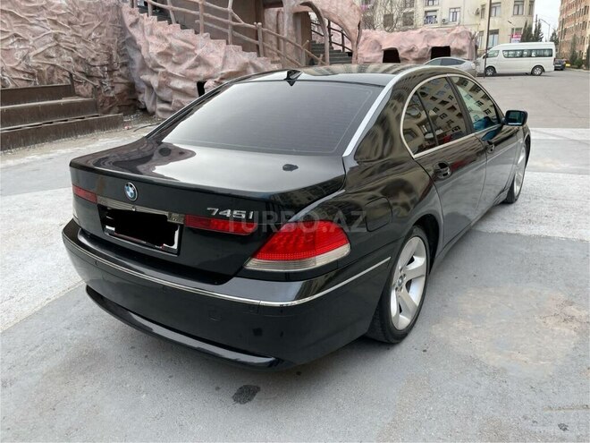 BMW 745 2002, 285,000 km - 4.4 l - Bakı