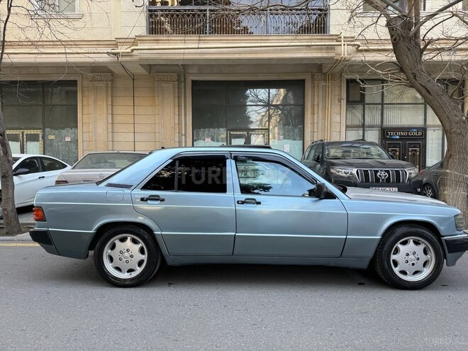 Mercedes 190 1991, 404,130 km - 1.8 л - Bakı