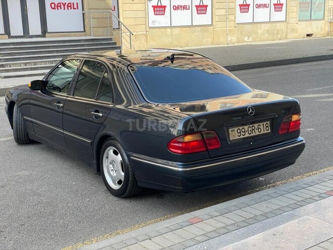 Mercedes E 240 2001, 278,412 km - 2.4 l - Sumqayıt