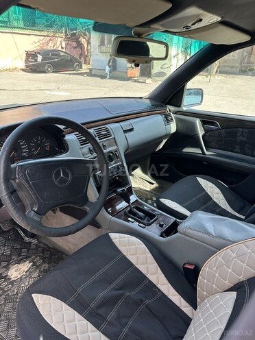 Mercedes E 230 1996, 500,000 km - 2.3 l - Bakı