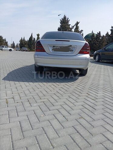 Mercedes C 220 2001, 535,000 km - 2.2 l - Bakı
