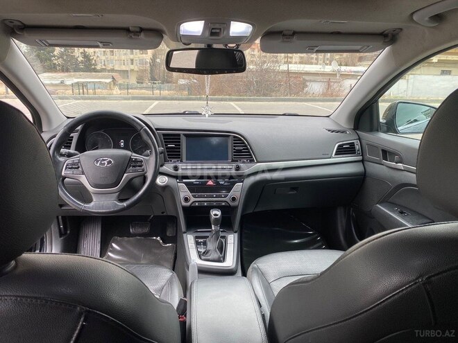 Hyundai Elantra 2016, 142,000 km - 2.0 л - Bakı