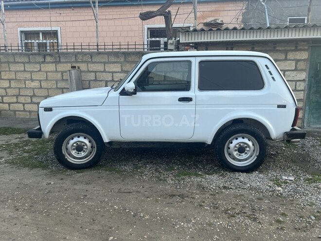 LADA (VAZ) Niva 2007, 230,000 km - 1.7 l - Xudat