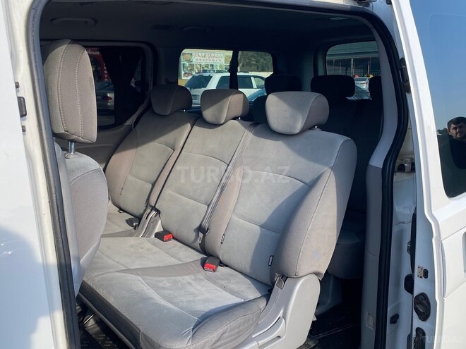Hyundai H-1 2014, 249,000 km - 2.5 л - Bakı
