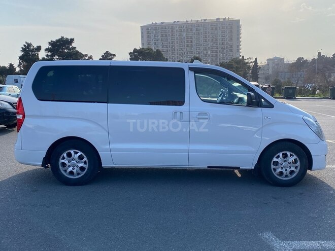 Hyundai H-1 2014, 249,000 km - 2.5 л - Bakı
