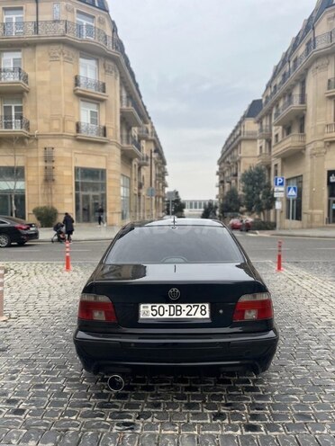 BMW 530 2002, 300,000 km - 3.0 l - Bakı