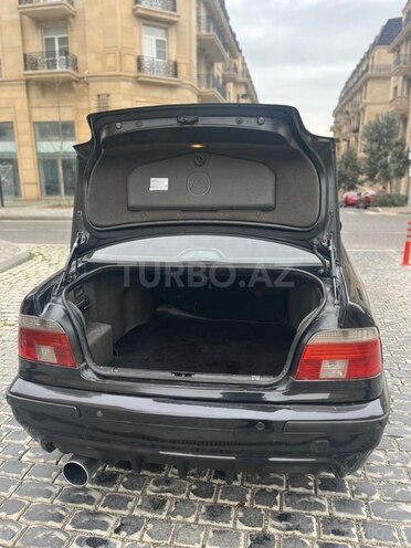 BMW 530 2002, 300,000 km - 3.0 l - Bakı