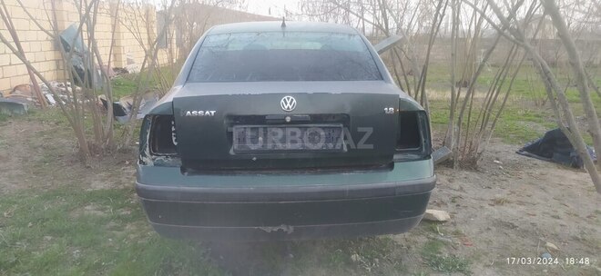 Volkswagen Passat 1997, 369,852 km - 1.8 л - Xudat