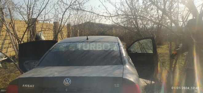 Volkswagen Passat 1997, 369,852 km - 1.8 л - Xudat