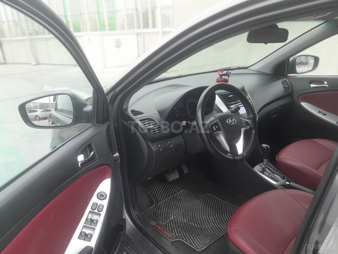 Hyundai Accent 2013, 208,900 km - 1.6 l - Bakı