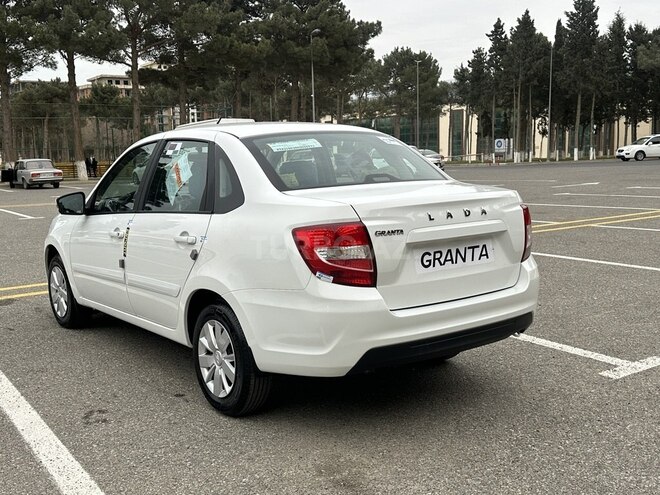 LADA (VAZ) Granta 2021, 4,573 km - 1.6 l - Sumqayıt
