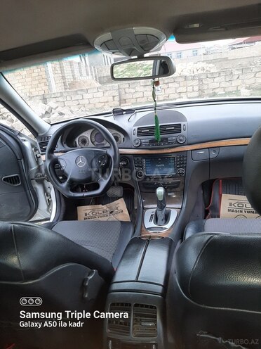 Mercedes E 220 2004, 399,000 km - 2.2 l - Bakı