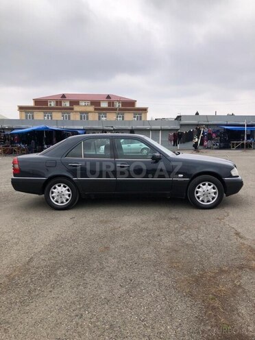 Mercedes C 180 1996, 280,000 km - 1.8 l - Gəncə