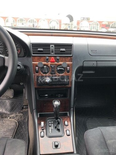 Mercedes C 180 1996, 280,000 km - 1.8 l - Gəncə