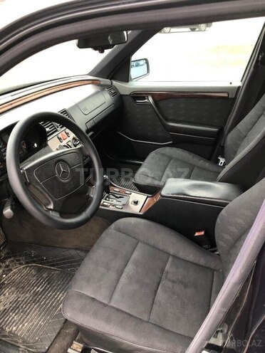 Mercedes C 180 1996, 280,000 km - 1.8 l - Gəncə