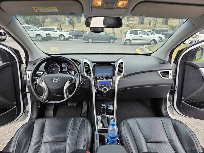 Hyundai i30 2014, 195,000 km - 1.6 l - Bakı