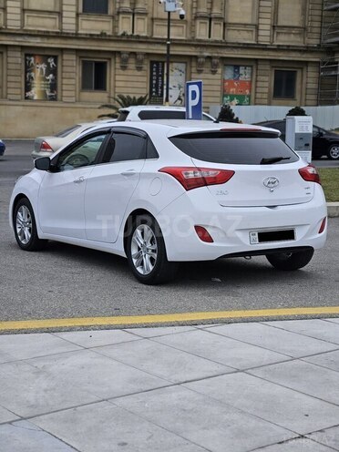 Hyundai i30 2014, 195,000 km - 1.6 l - Bakı