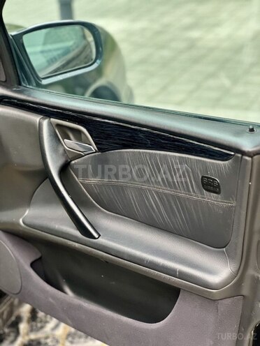 Mercedes E 320 2000, 320,000 km - 3.2 l - Bakı