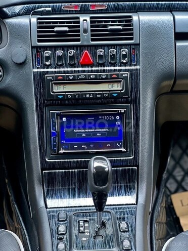 Mercedes E 320 2000, 320,000 km - 3.2 l - Bakı