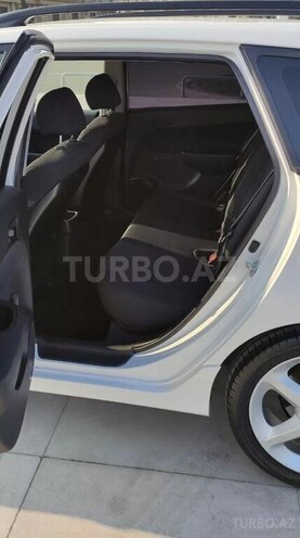 Hyundai i30 2012, 118,000 km - 1.4 l - Lənkəran