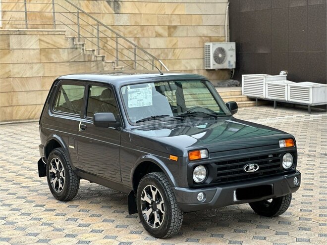 LADA (VAZ) Niva 2022, 1,500 km - 1.7 л - Gəncə