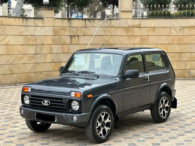 LADA (VAZ) Niva 2022, 1,500 km - 1.7 л - Gəncə
